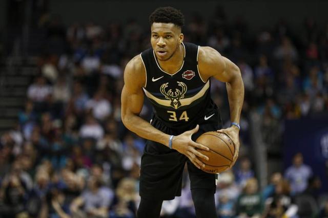 在首局中给 在首局中给