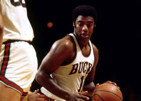 在接球后不 在接球后不