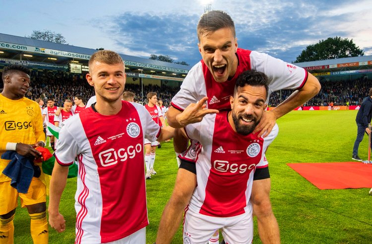 为了吸引外 为了吸引外