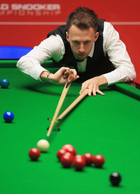 校操场和体 校操场和体